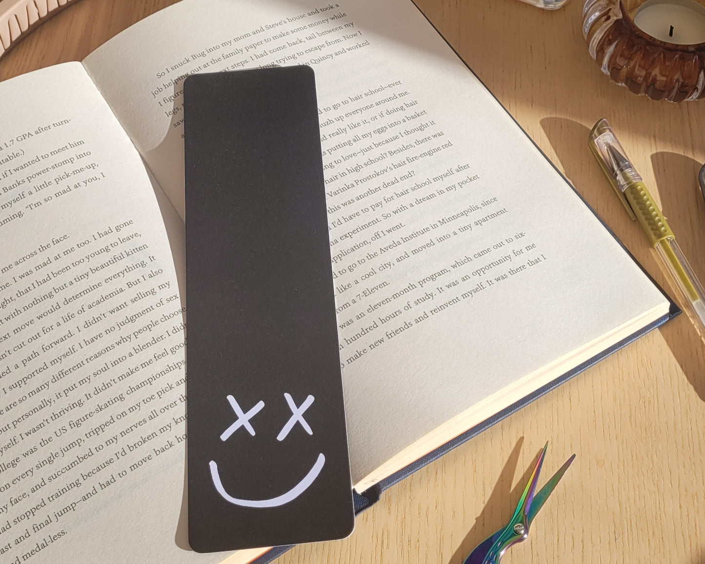 Smiley - Louis Tomlinson Bookmark